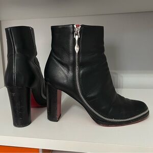 Christian Louboutin 37 7 boots Telezip 85 black